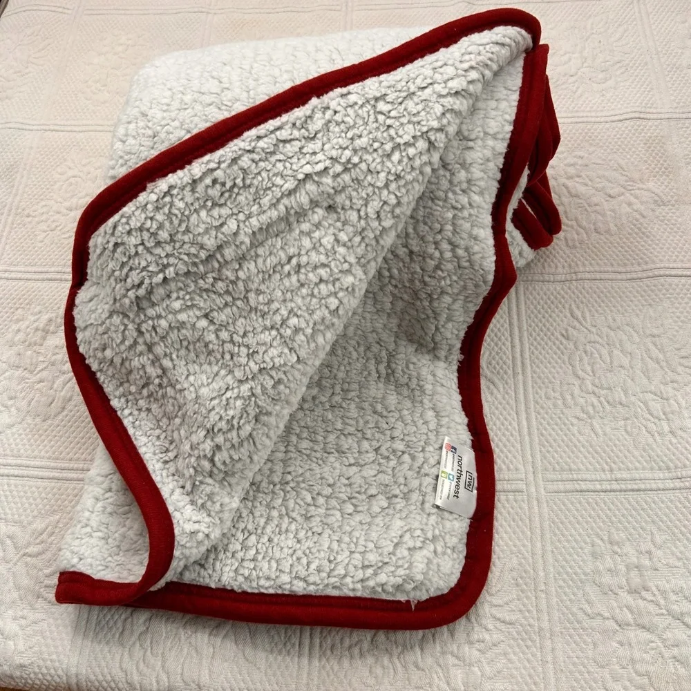 Arizona Cardinals Northwest Sherpa Throw Blanket NFL White Red Fleece Plush